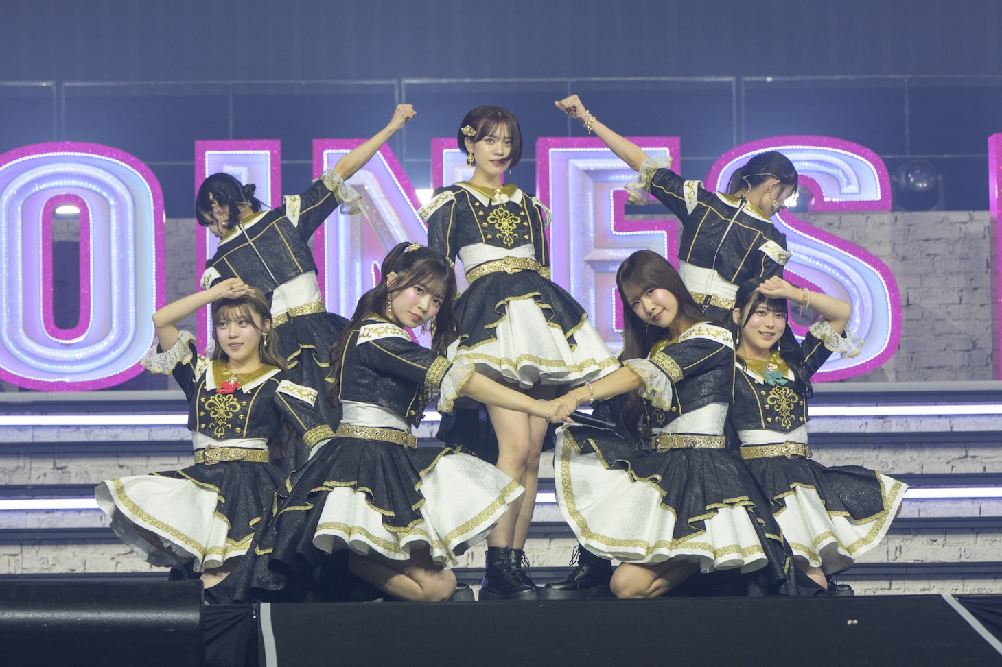 ラストアイドル「バンドワゴン」をカバーするフルコース。（撮影：林晋介）