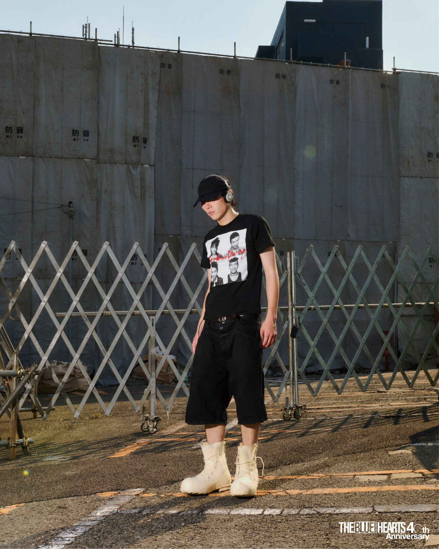 ザ・ブルーハーツ公式ジャケットデザインＴシャツ着用イメージ