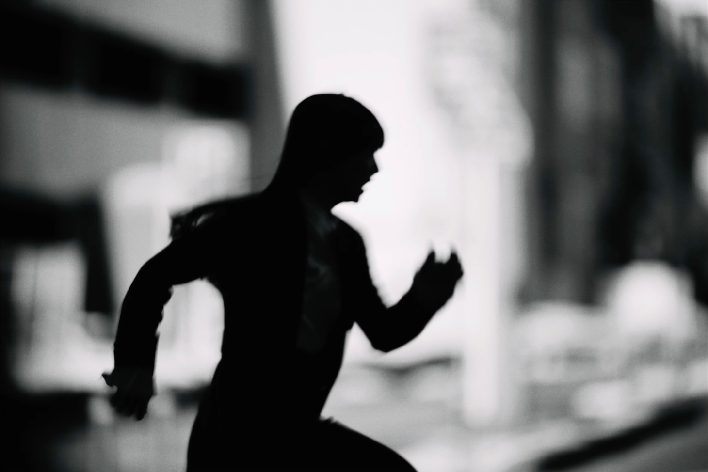 Ado「ビバリウム」ミュージックビデオより。