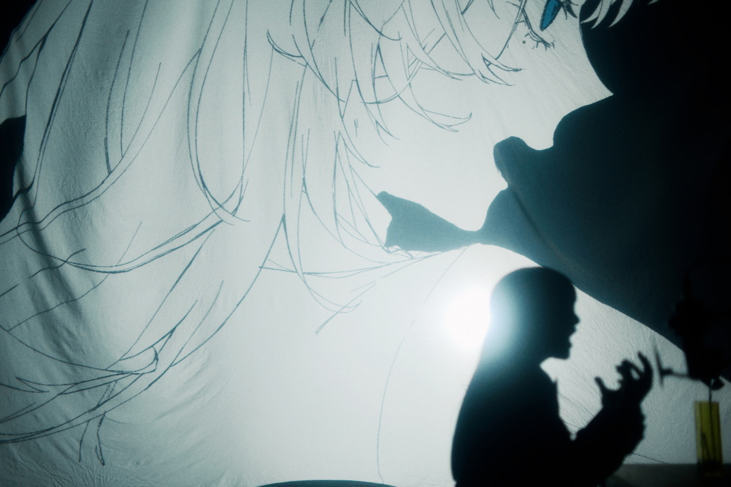 Ado「ビバリウム」ミュージックビデオより。