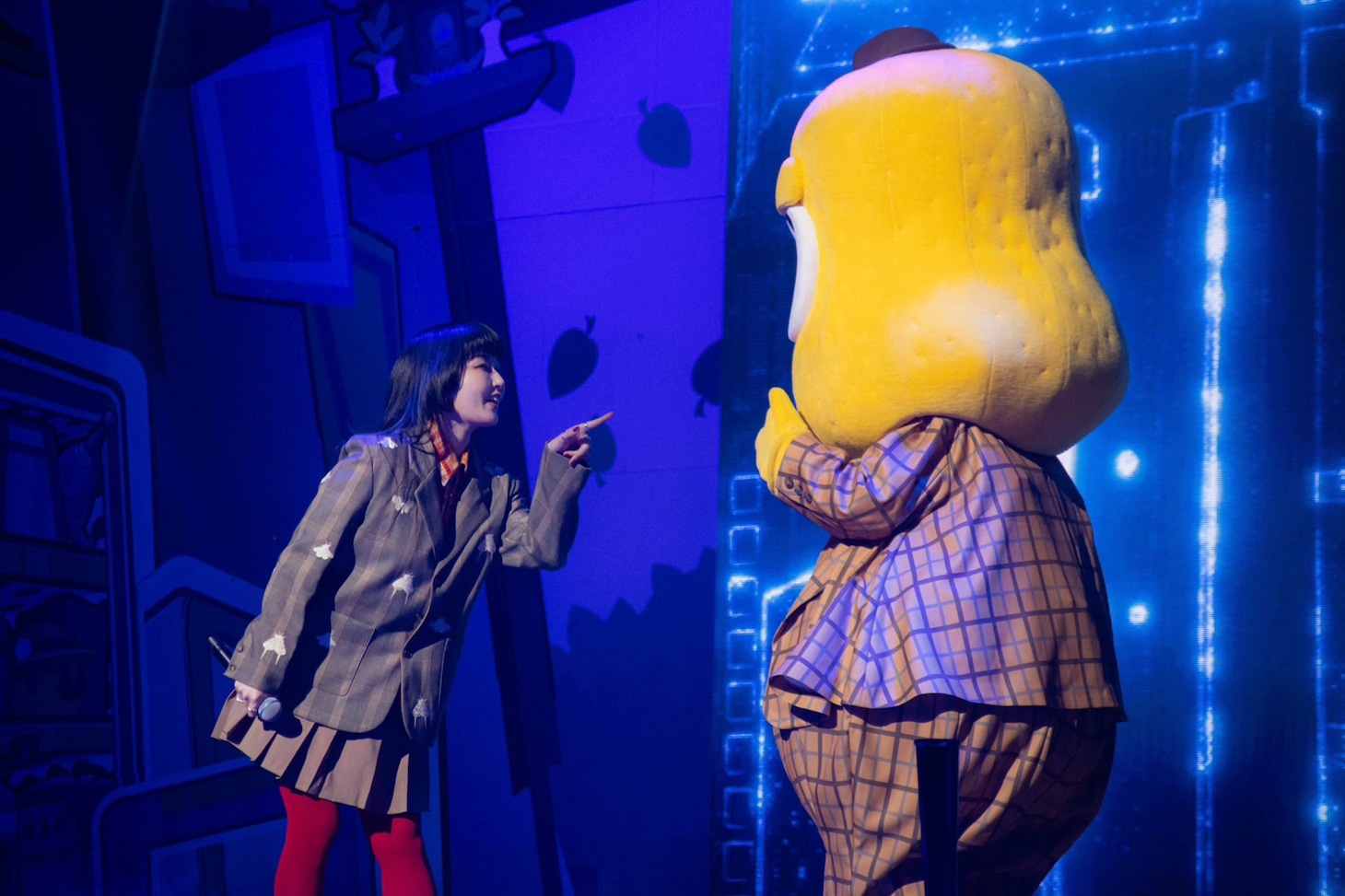 Daoko、ピーナッツくん。（撮影：廣田達也）