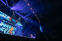 ぽんぽこ＆ピーナッツくん「ぽこぴーの回覧板 in TOKYO」の様子。（撮影：廣田達也）