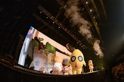 ぽんぽこ＆ピーナッツくん「ぽこぴーの回覧板 in TOKYO」の様子。（撮影：小田切楽）