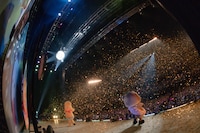 ぽんぽこ＆ピーナッツくん「ぽこぴーの回覧板 in TOKYO」の様子。（撮影：小田切楽）