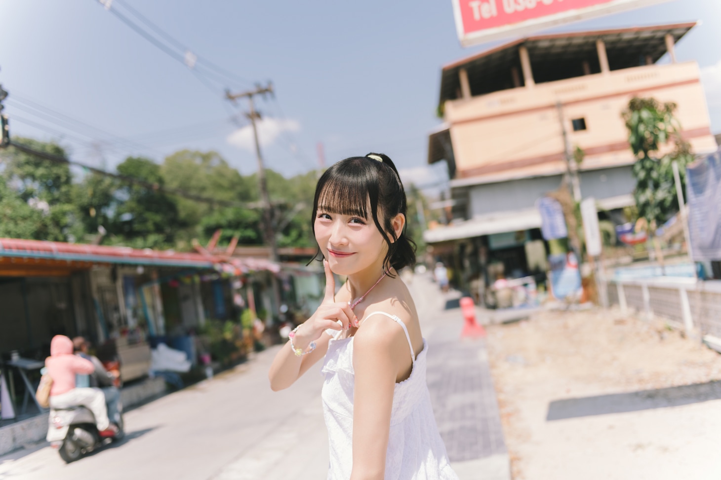 八木ひなた（FES☆TIVE）写真集「ありがとうの途中」掲載カット。