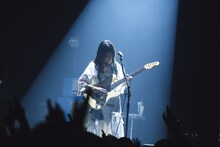 MAMI（G, Vo / SCANDAL）（Photo by Takeshi Yao）