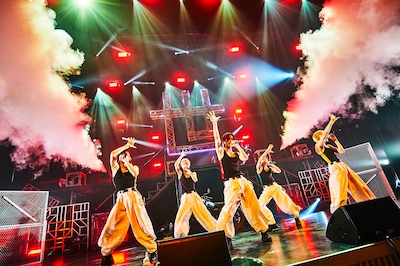 世が世なら!!!（撮影：上溝恭香）