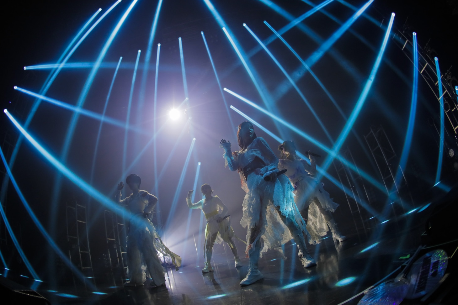 「AMEFURASSHI LIVE TOUR 2026 “ALL-TIME HIGH”」ファイナル公演の様子。（Photo by RYOHEI TSUKADA）