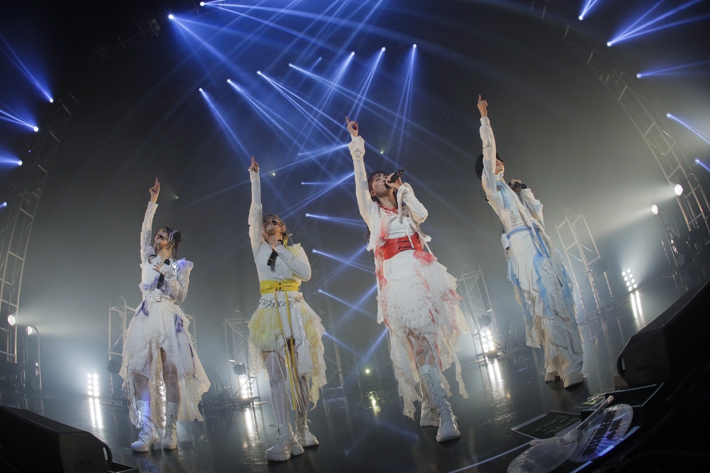 「AMEFURASSHI LIVE TOUR 2026 “ALL-TIME HIGH”」ファイナル公演の様子。（Photo by RYOHEI TSUKADA）