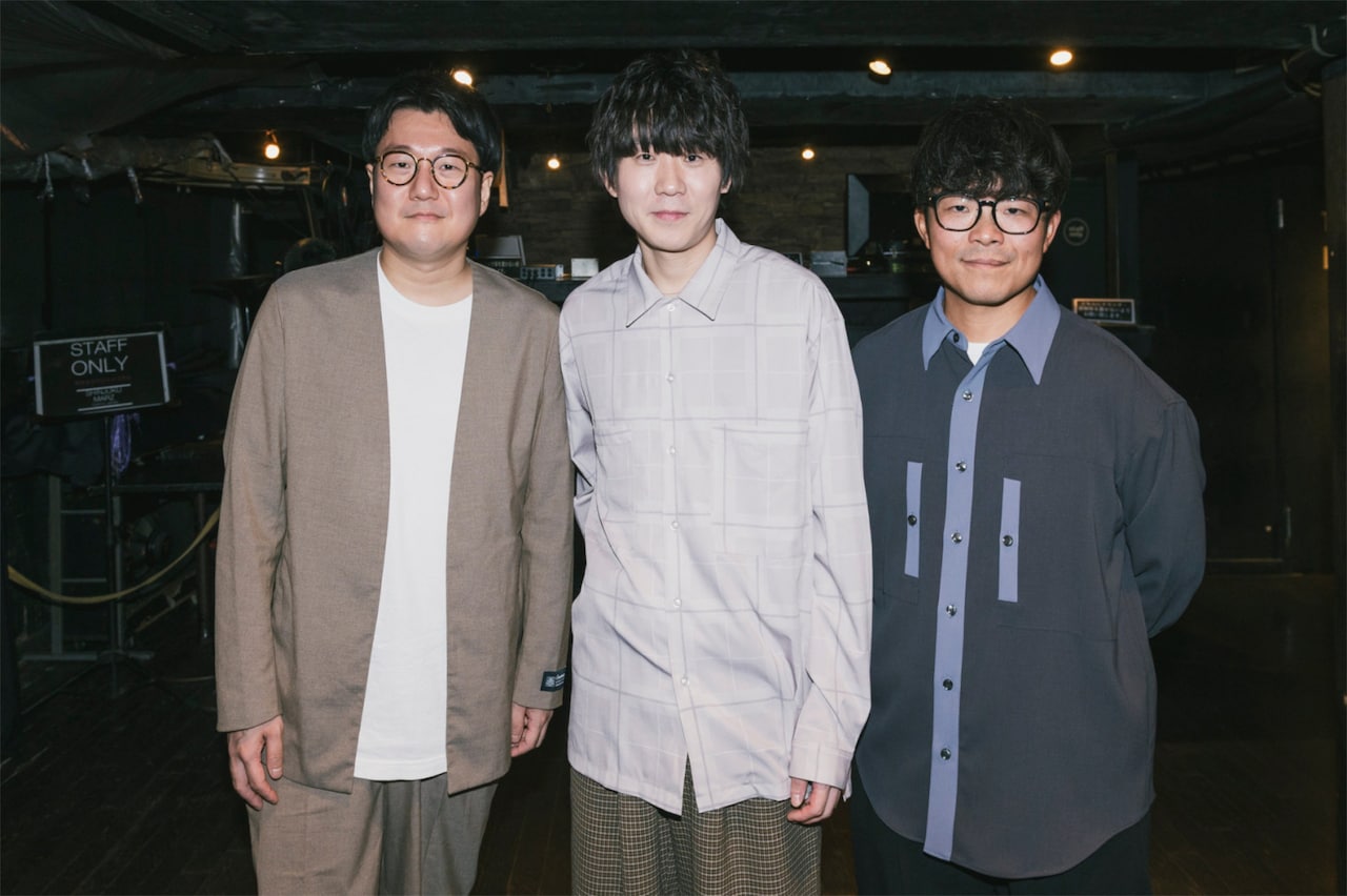 左から松室政哉、上野大樹、さかいゆう。（Photo by MAYUMI）