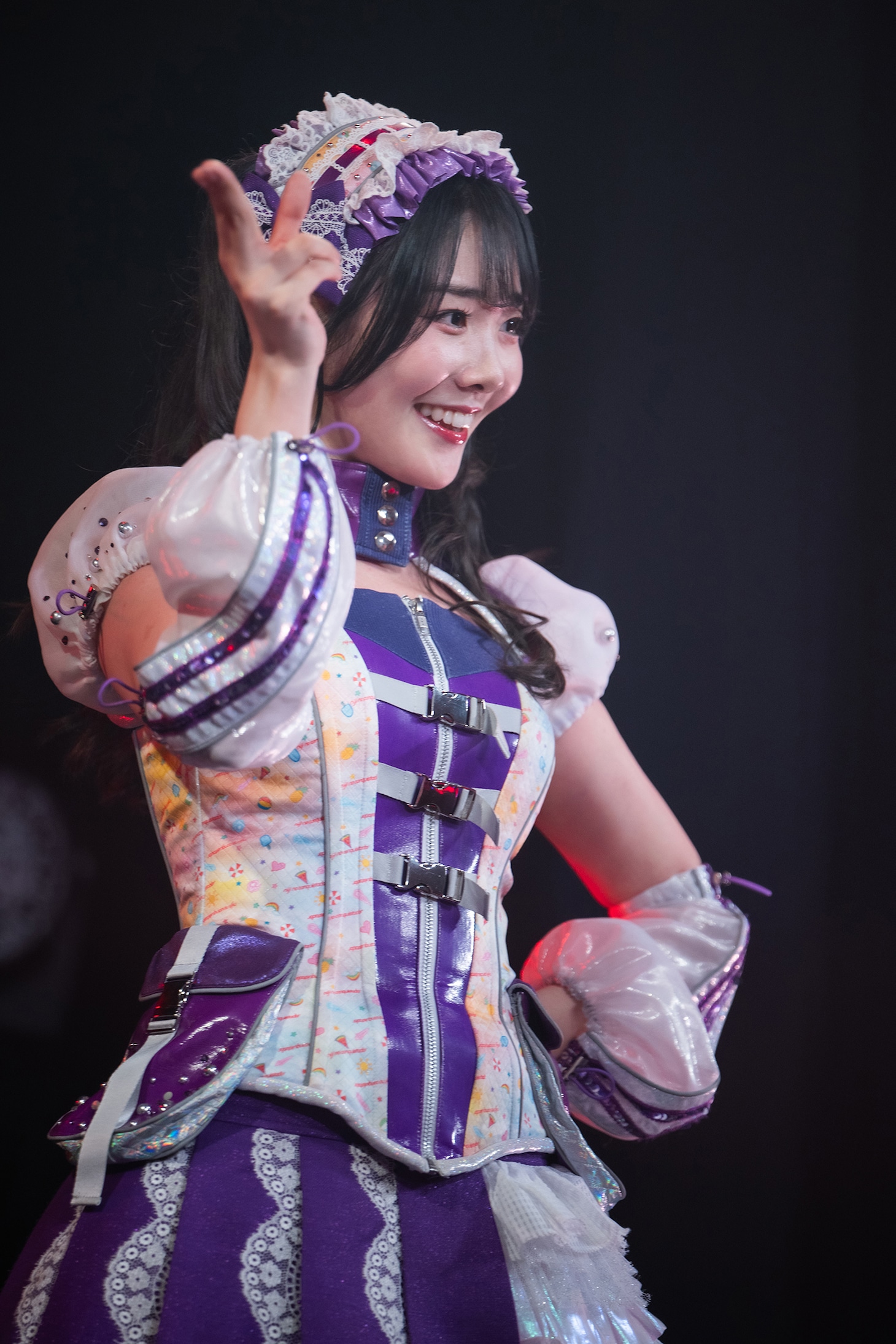 鶴見萌（B≡FULLEST）