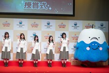 櫻坂46メンバーとAJ兄弟。