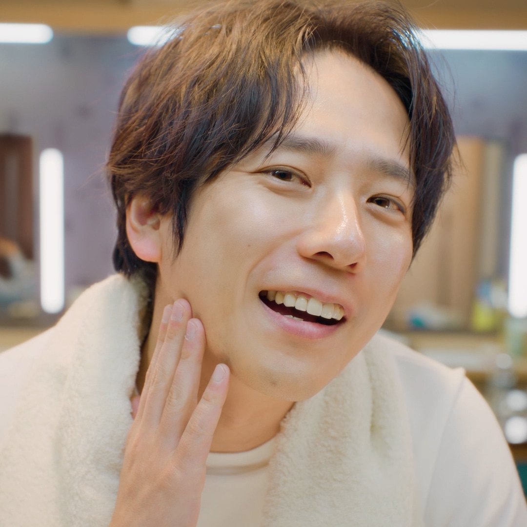 二宮和也。「DHC ディープ クレンジング オイル ブーストケア」新CMより。