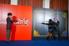 小野賢章＆佐久間大介「あなたのは“レヴィオサー”！」再現、ハリー・ポッター25周年セレモニー登壇