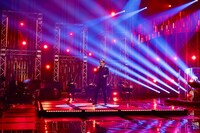 「徳永英明ナイト！～デビュー40周年SP～」に出演する德永英明。©︎NHK