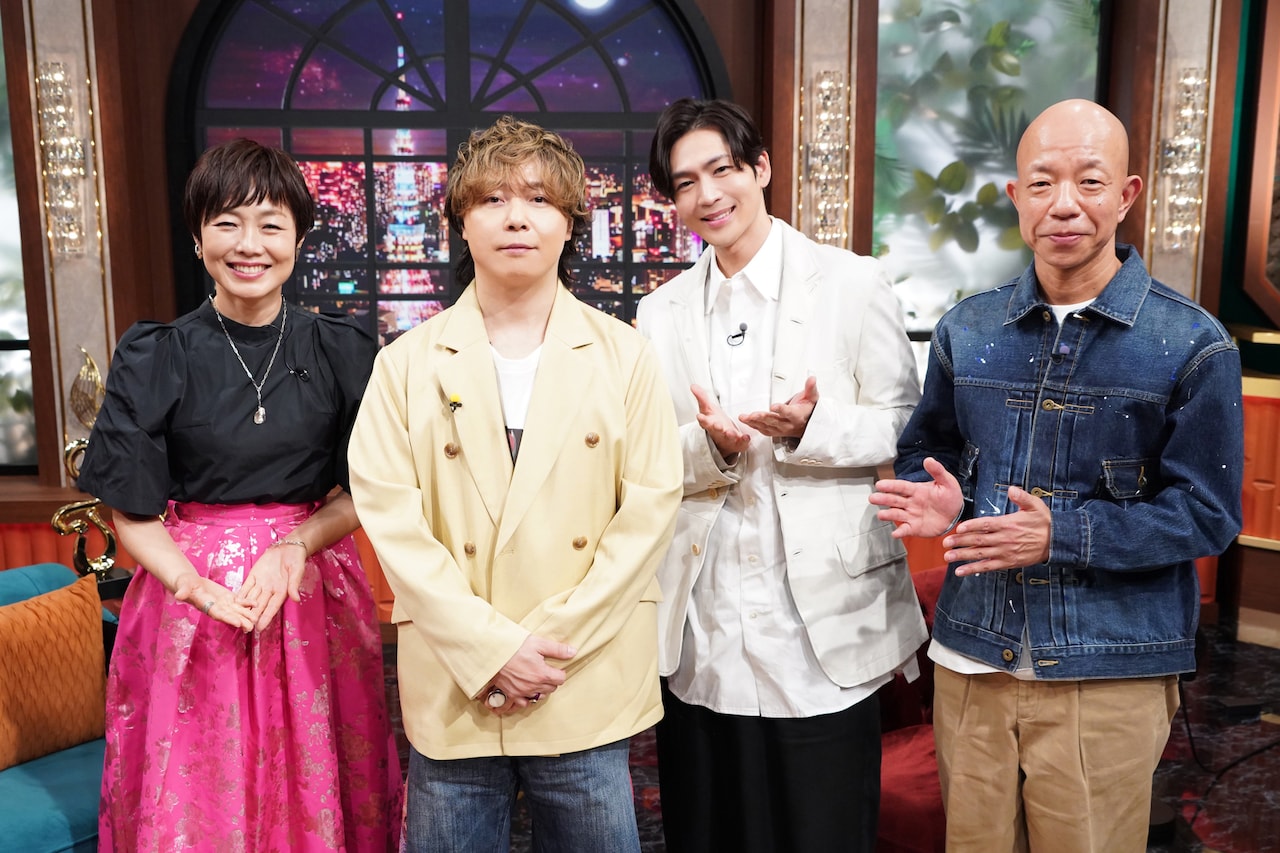 左から有働由美子、.ENDRECHERI.、松下洸平、小峠英二。©日本テレビ