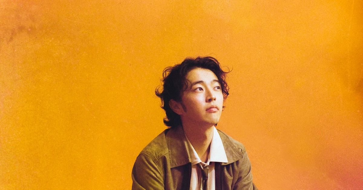 荒谷翔大の新曲「Amber」MV公開、初ソロアルバムのアナログ盤を6月開催グランドピアノツアーで販売