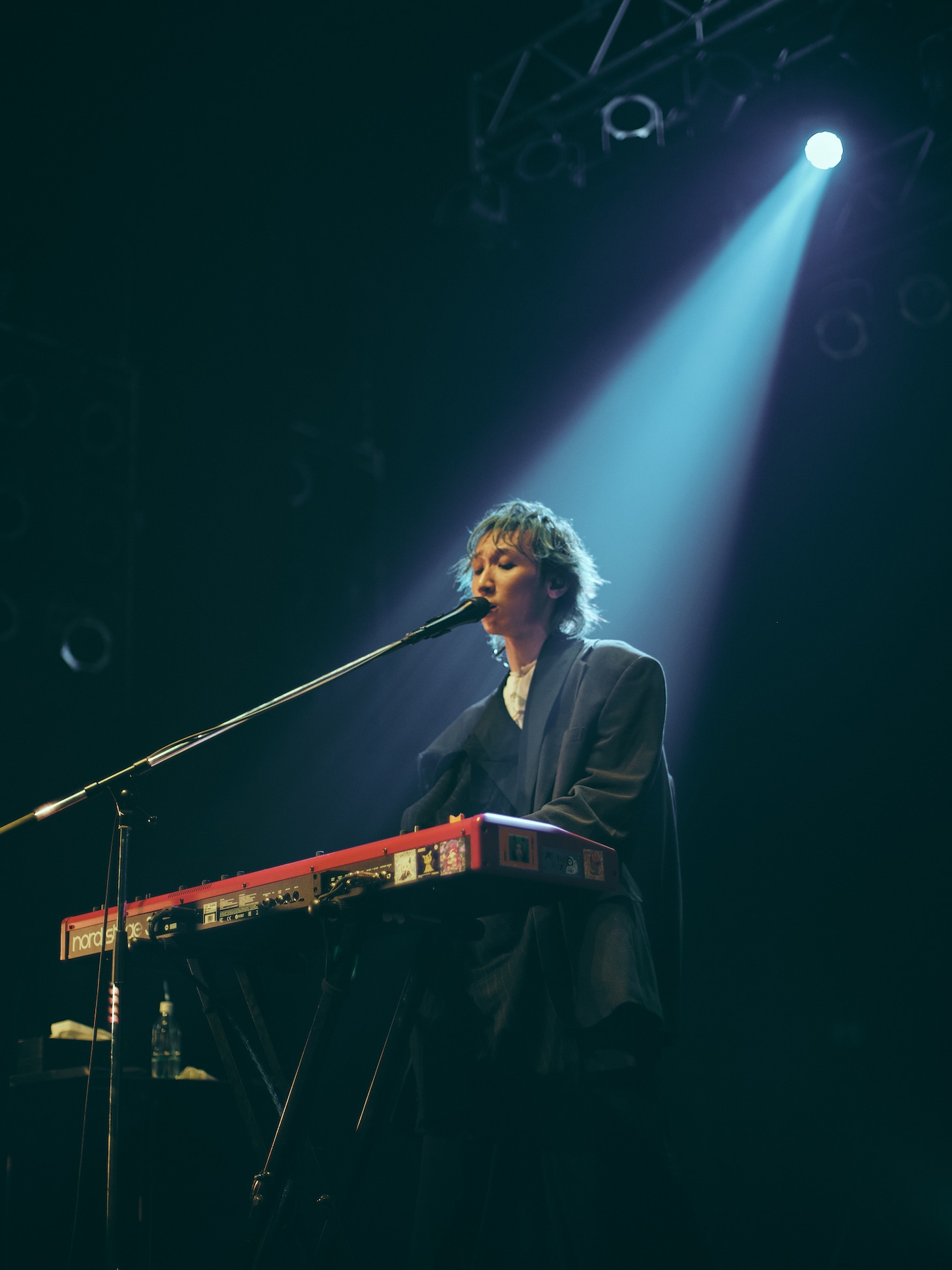 田中タリラ（Vo, Key）（Photo by Ayato）