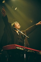 田中タリラ（Vo, Key）（Photo by Ayato）