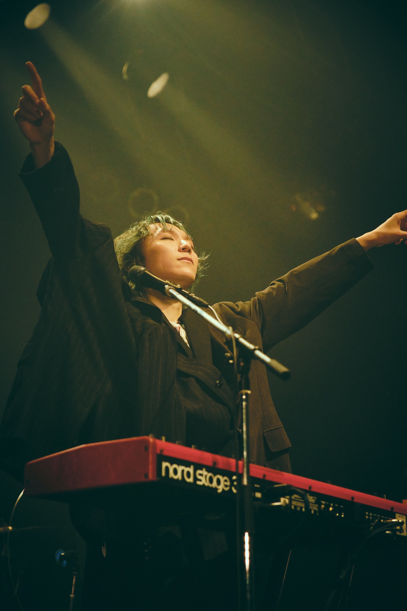 田中タリラ（Vo, Key）（Photo by Ayato）