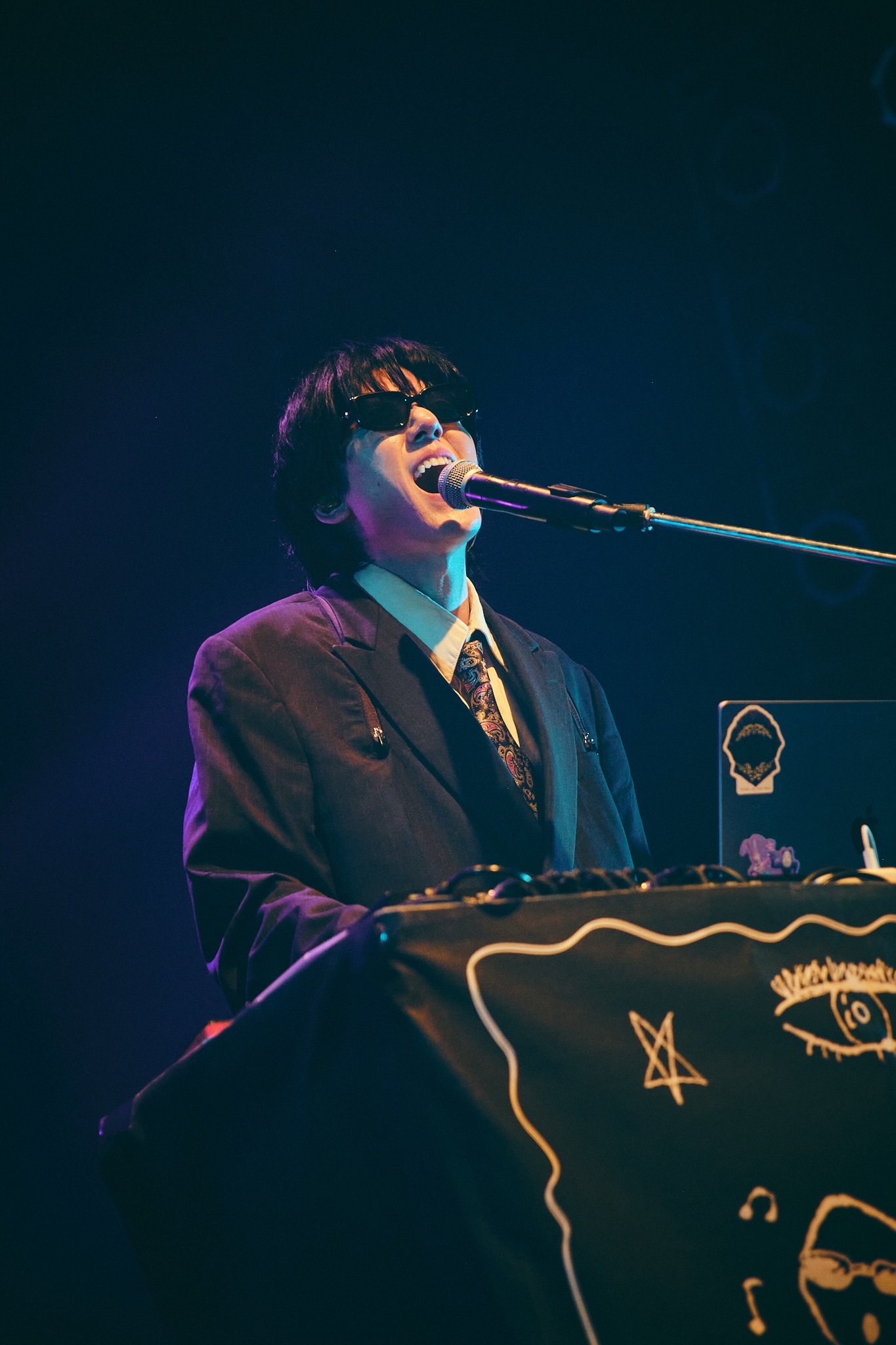 Yuno（Vo, Kantoku）（Photo by Ayato）