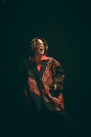 マサ（Vo, G）（Photo by Ayato）