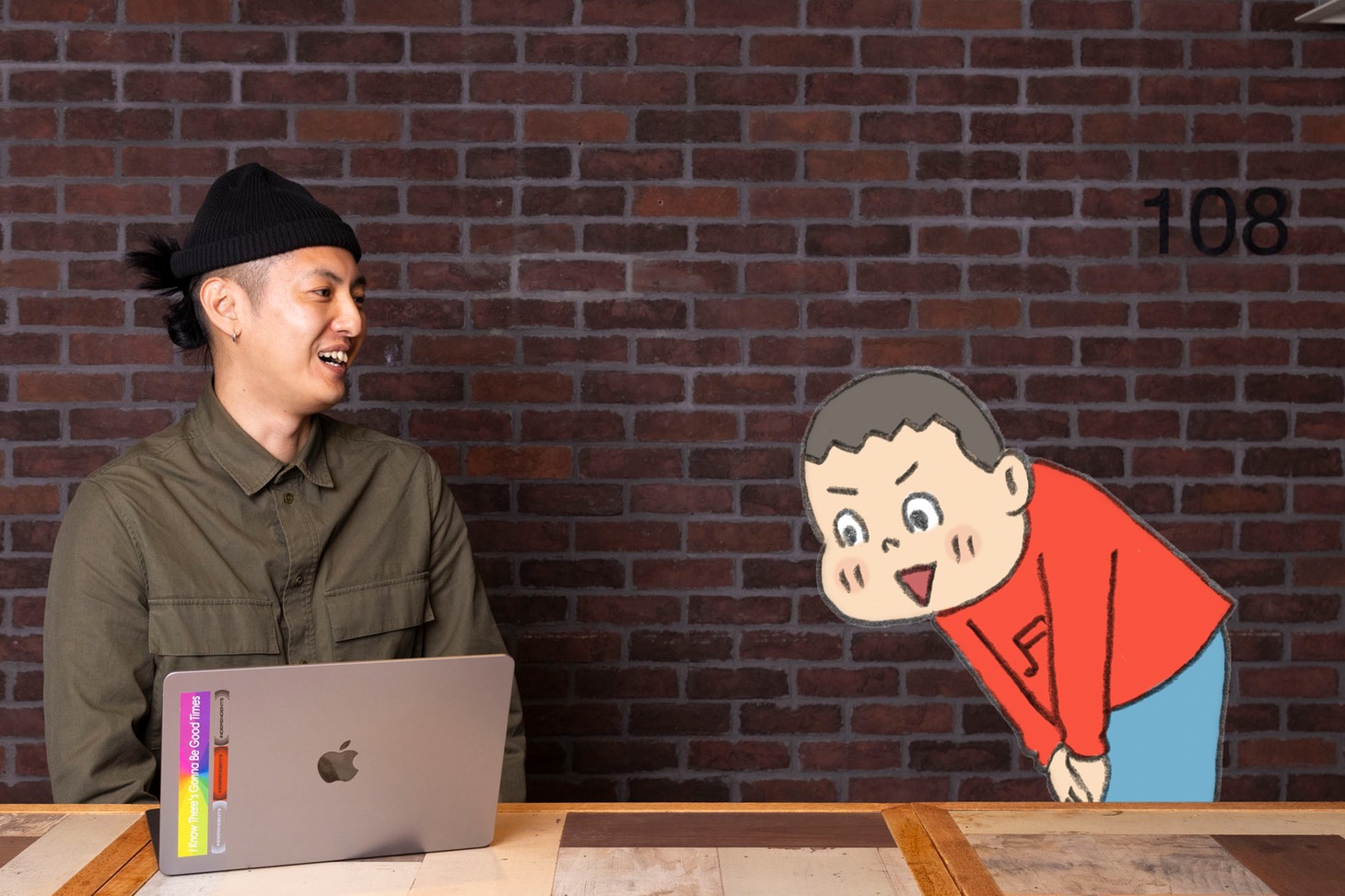 山本さんにお礼を言うキニナル君。