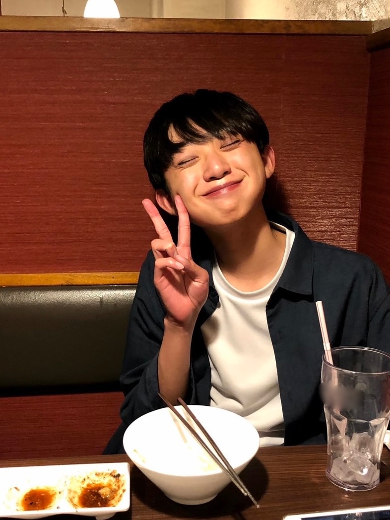 満面の笑みを浮かべる近藤駿太（Lienel）。