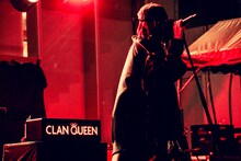 yowa（Vo）（撮影：ヤマダマサヒロ）