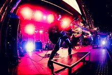 マイ（B）（撮影：ヤマダマサヒロ）