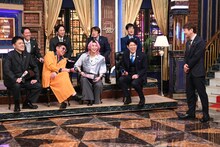 佐久間大介（Snow Man）と小沢仁志がゲスト出演した「しゃべくり007」の様子。