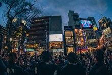 3月7日に行われたSoalaのフリーライブの様子。（撮影：ハヤシマコ）