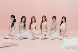 izna初の日本オリジナル楽曲「Love All」発表、伊藤園の新CMソングに