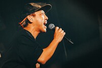 HIROKI（Vo / ORANGE RANGE）（Photo by Kazma Kobayashi［Bearwear, UUWorks］）