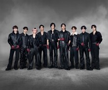 「第40回日本ゴールドディスク大賞」アーティスト・オブ・ザ・イヤー邦楽部門ほかを受賞したSnow Man。