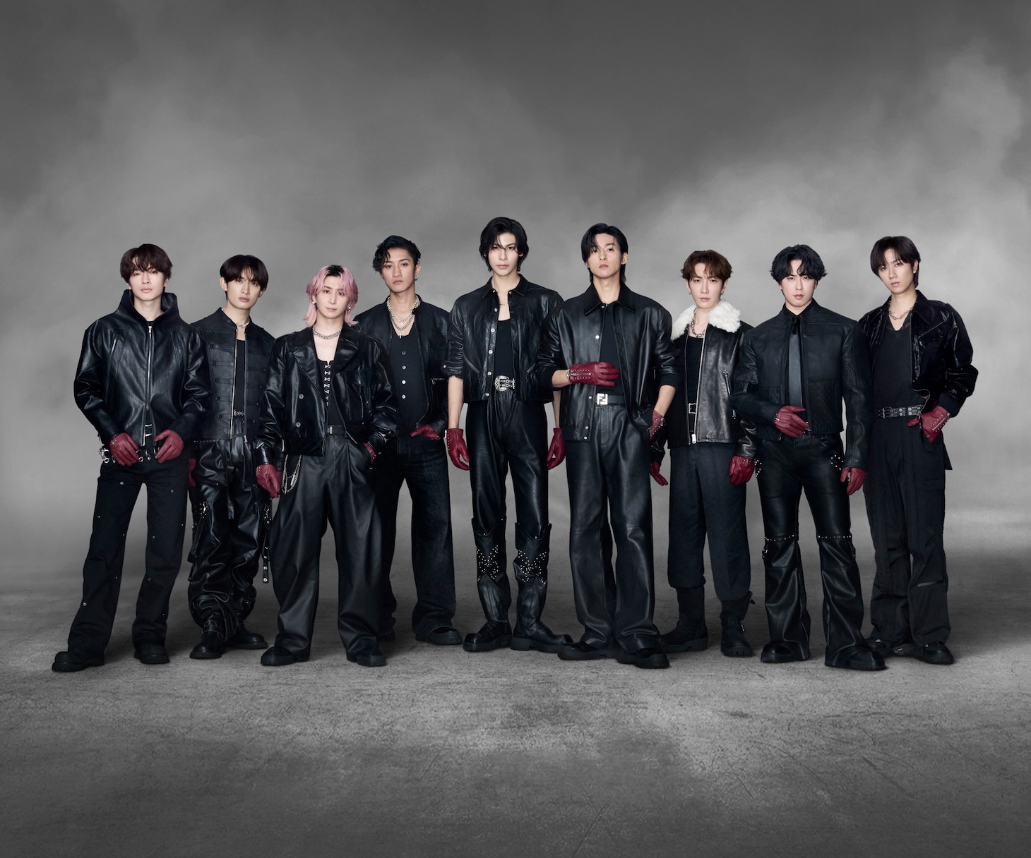 「第40回日本ゴールドディスク大賞」アーティスト・オブ・ザ・イヤー邦楽部門ほかを受賞したSnow Man。