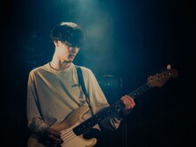 阿左美倫平（B / kurayamisaka）（撮影：タカギタツヒト）