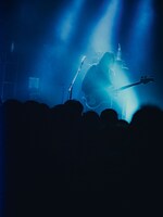 竹田綾子（B / MONO NO AWARE）（撮影：タカギタツヒト）