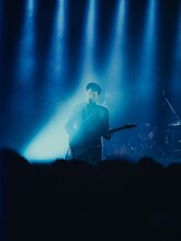 玉置周啓（Vo, G / MONO NO AWARE）（撮影：タカギタツヒト）