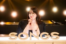 3月19日放送の「SONGS」に出演するアンジェラ・アキ・ ©︎NHK