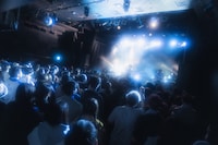 五十嵐ハル「Mr.Sentimental Vol.1」の様子。（撮影：しおみわかば）