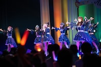 「ラフ×ラフ 3rd Anniversary LIVE」の様子。