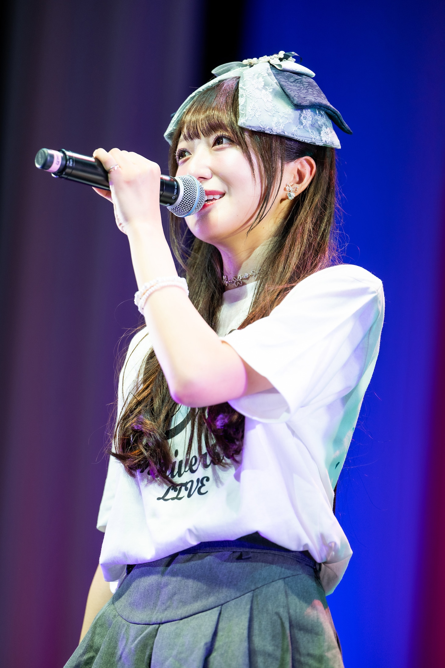 9歳で芸能活動を始めた日比野芽奈24歳。