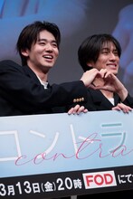 「2人でよかった」井内悠陽とICEx阿久根温世が濃厚な「コントラスト」撮影を振り返る