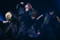 ALPHA DRIVE ONEのパフォーマンスの様子。