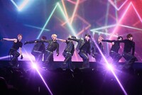 ALPHA DRIVE ONEのパフォーマンスの様子。