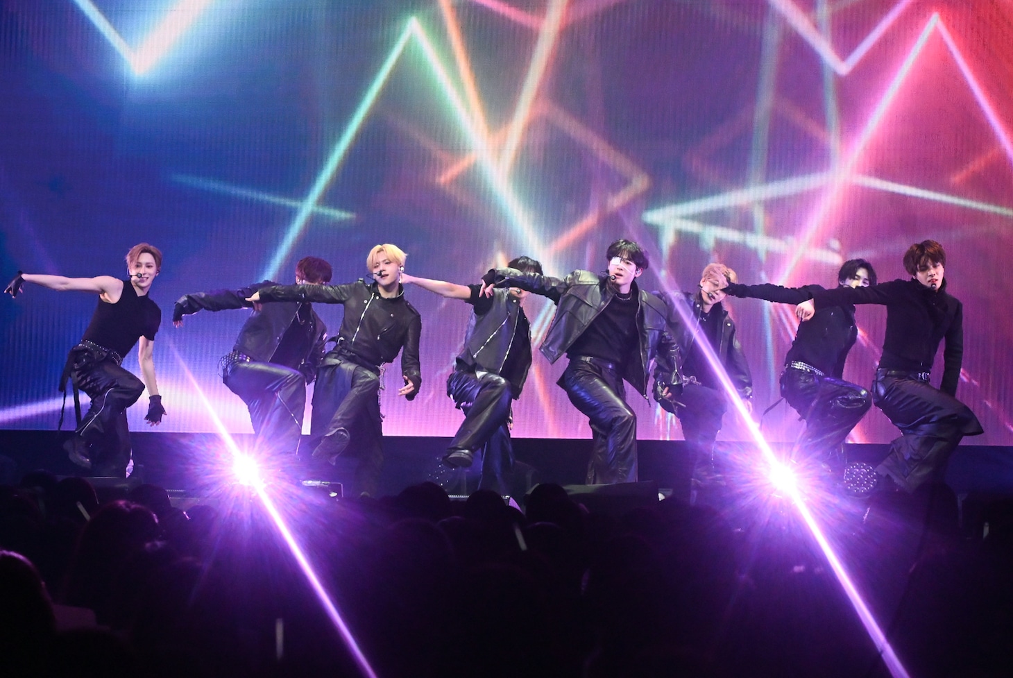 ALPHA DRIVE ONEのパフォーマンスの様子。