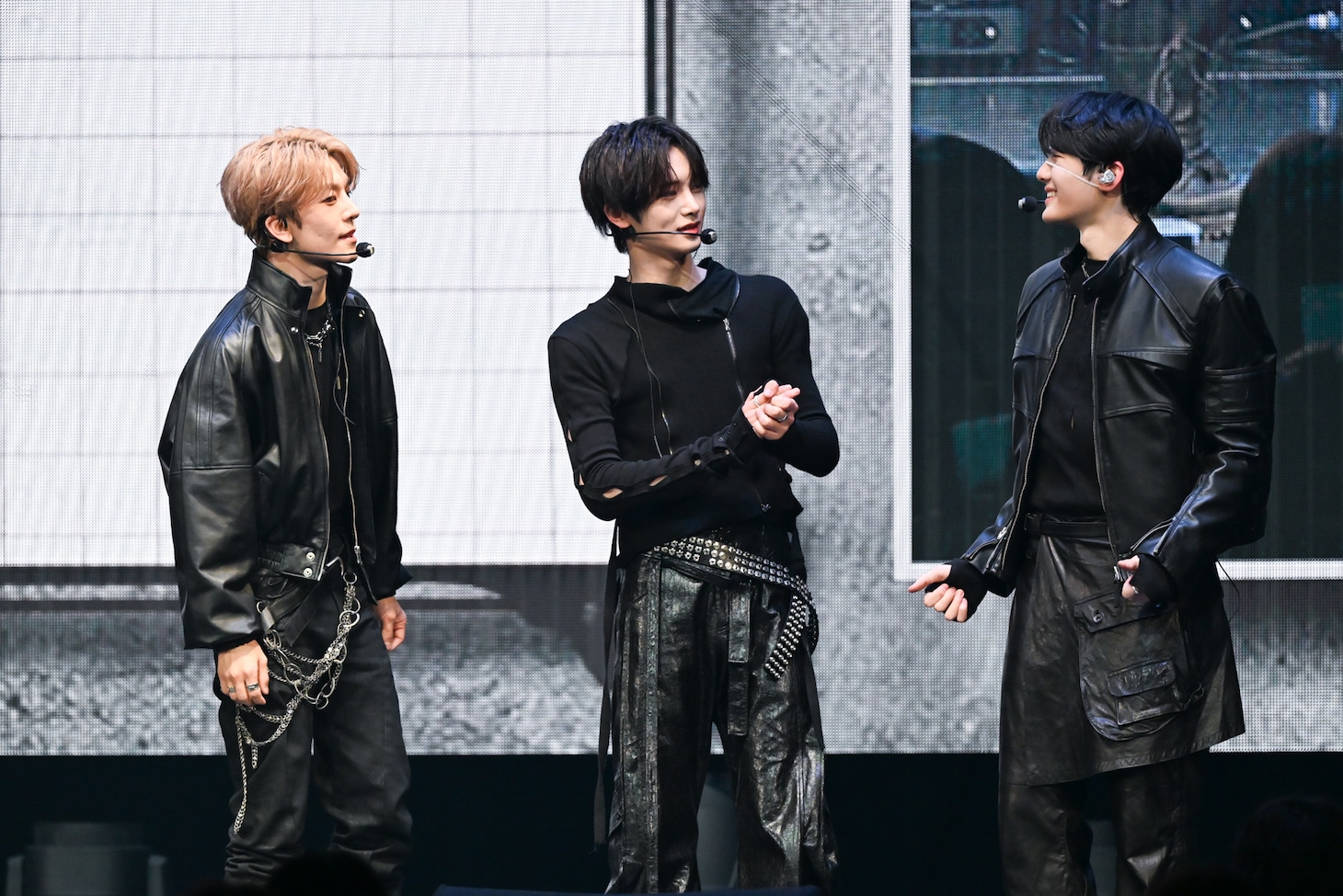 XINLONG（シンロン）、ANXIN（アンシン）、SANGHYEON（サンヒョン）からなる「シンロンサン」チーム。