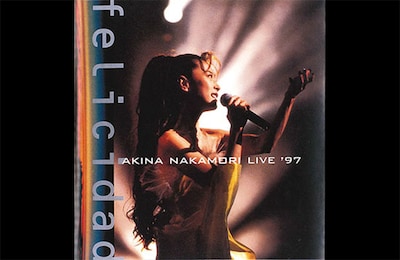 「felicidad AKINA NAKAMORI LIVE '97」キービジュアル ©︎2016 UNIVERSAL J, a division of UNIVERSAL MUSIC LLC
