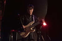 Widescreen Baroqueのライブでの森夏彦。（撮影：佐藤祐紀）